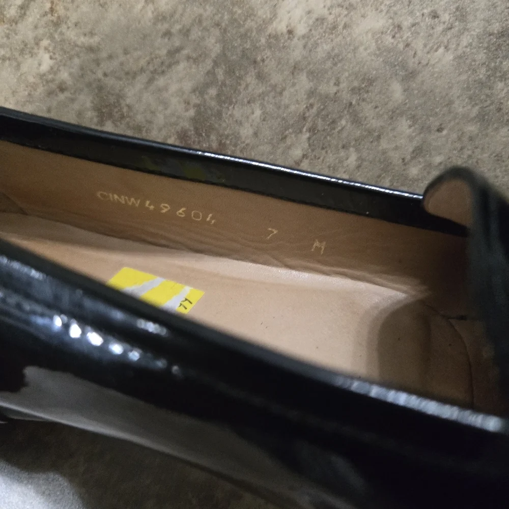 Stuart Weitzman Patent Leather Loafers Size 7 - Picture 9 of 9